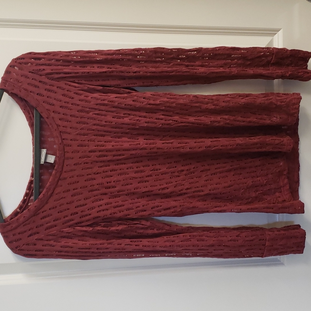 Long sleeve tee
